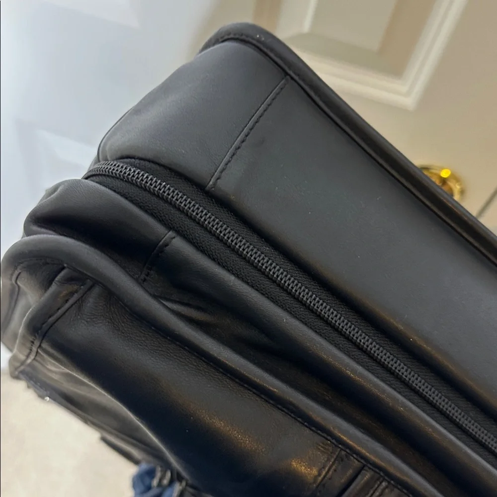Tumi Alpha Leather Expandable Organizer Briefcase Black Laptop Bag